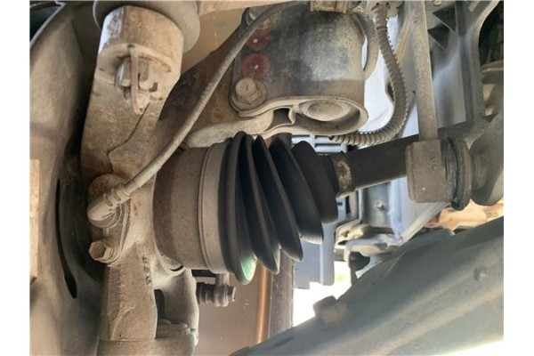 Recambio de palier delantero izquierdo para kia sportage (km) 2.0 crdi referencia OEM IAM 495011F400  