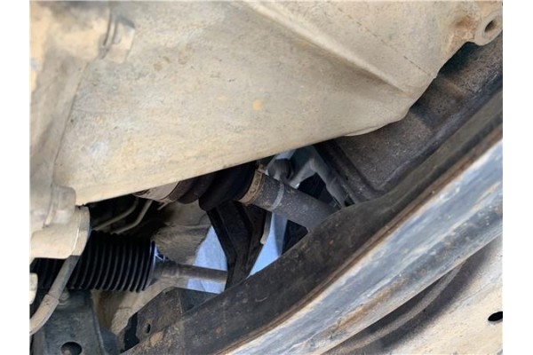 Recambio de palier delantero izquierdo para kia sportage (km) 2.0 crdi referencia OEM IAM 495011F400  