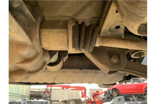 Recambio de palier trasero izquierdo para kia sportage (km) 2.0 crdi referencia OEM IAM 496001F000  