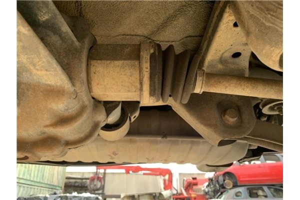 Recambio de palier trasero izquierdo para kia sportage (km) 2.0 crdi referencia OEM IAM 496001F000  