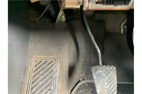 Recambio de pedal embrague para kia sportage (km) 2.0 crdi referencia OEM IAM 328021F355  