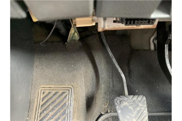 Recambio de pedal embrague para kia sportage (km) 2.0 crdi referencia OEM IAM 328021F355  