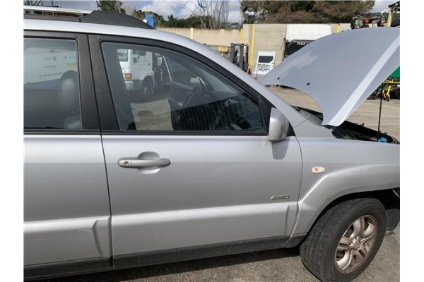 Recambio de puerta delantero derecha para kia sportage (km) 2.0 crdi referencia OEM IAM 760041F050  