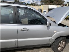 Recambio de puerta delantero derecha para kia sportage (km) 2.0 crdi referencia OEM IAM 760041F050  