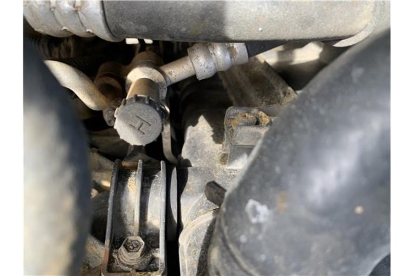 Recambio de radiador para kia sportage (km) 2.0 crdi referencia OEM IAM 253102E500  