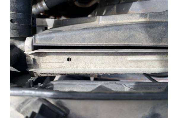 Recambio de radiador para kia sportage (km) 2.0 crdi referencia OEM IAM 253102E500  