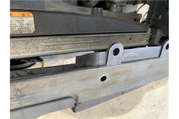 Recambio de radiador para kia sportage (km) 2.0 crdi referencia OEM IAM 253102E500  