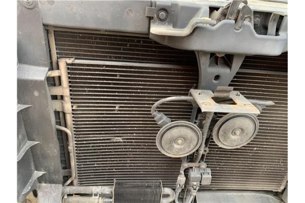 Recambio de radiador aire acondicionado para kia sportage (km) 2.0 crdi referencia OEM IAM 976062E000  