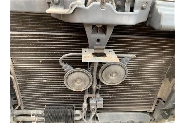 Recambio de radiador aire acondicionado para kia sportage (km) 2.0 crdi referencia OEM IAM 976062E000  