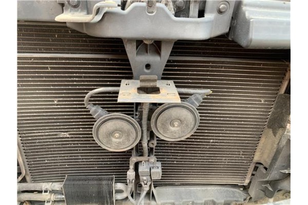 Recambio de radiador aire acondicionado para kia sportage (km) 2.0 crdi referencia OEM IAM 976062E000  