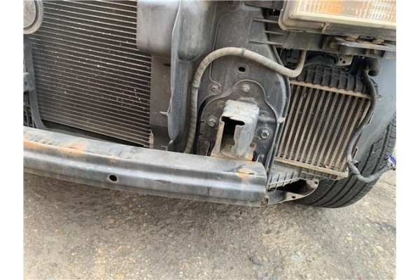 Recambio de refuerzo paragolpes para kia sportage (km) 2.0 crdi referencia OEM IAM 865301F000  