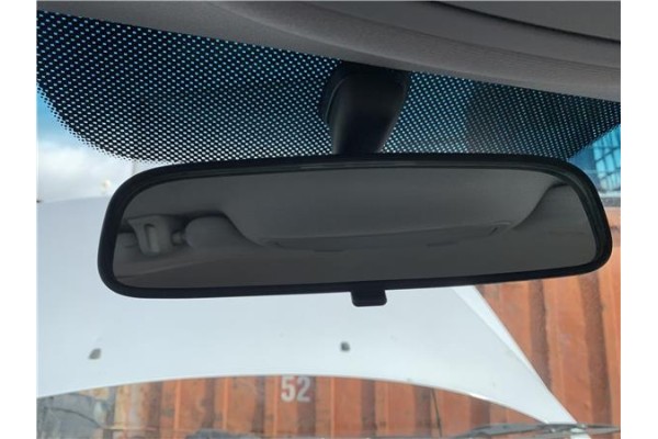 Recambio de retrovisor interior para kia sportage (km) 2.0 crdi referencia OEM IAM 8510126000  