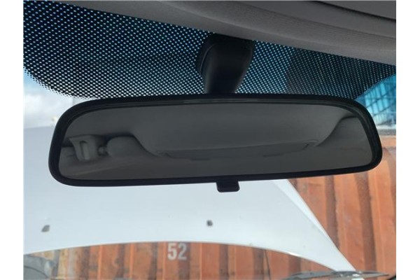 Recambio de retrovisor interior para kia sportage (km) 2.0 crdi referencia OEM IAM 8510126000  