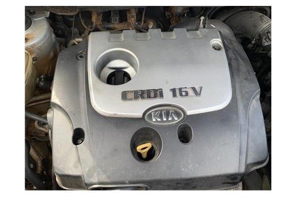 Recambio de tapa motor para kia sportage (km) 2.0 crdi referencia OEM IAM 2924027300  