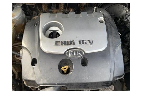 Recambio de tapa motor para kia sportage (km) 2.0 crdi referencia OEM IAM 2924027300  