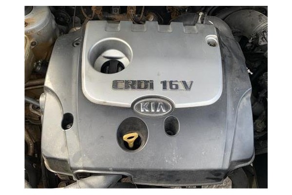 Recambio de tapa motor para kia sportage (km) 2.0 crdi referencia OEM IAM 2924027300  