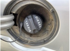 Recambio de tapon combustible para kia sportage (km) 2.0 crdi referencia OEM IAM 310103A800  