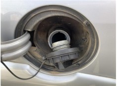 Recambio de tapon combustible para kia sportage (km) 2.0 crdi referencia OEM IAM 310103A800  
