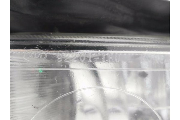 Recambio de faro antiniebla izquierdo para kia sportage (km) 2.0 crdi referencia OEM IAM 922011F0  