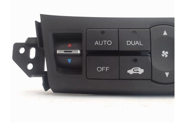 Recambio de mandos climatizador para honda accord viii tourer (cm_) 2.2 i-ctdi referencia OEM IAM 79600TL0G01ZA  
