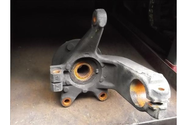 Recambio de mangueta delantero izquierda para ford mondeo iii (b5y) 1.8 16v referencia OEM IAM   