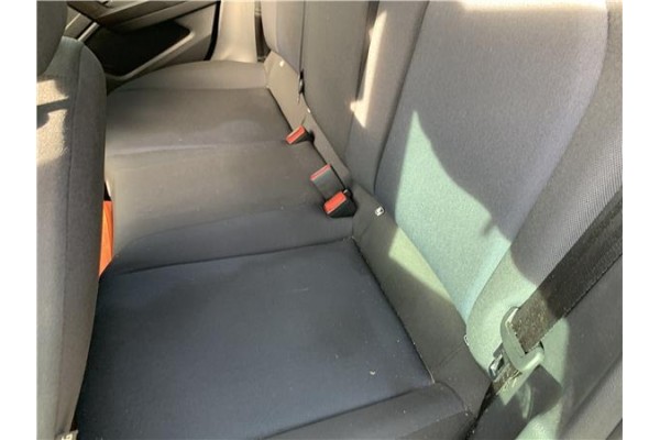 Recambio de asientos traseros para seat ibiza (kj1) 1.0 fr referencia OEM IAM 6F0885375C  