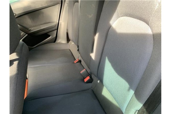 Recambio de asientos traseros para seat ibiza (kj1) 1.0 fr referencia OEM IAM 6F0885375C  