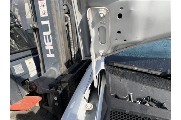 Recambio de bisagra capo derecha para seat ibiza (kj1) 1.0 fr referencia OEM IAM 6F0823302A  