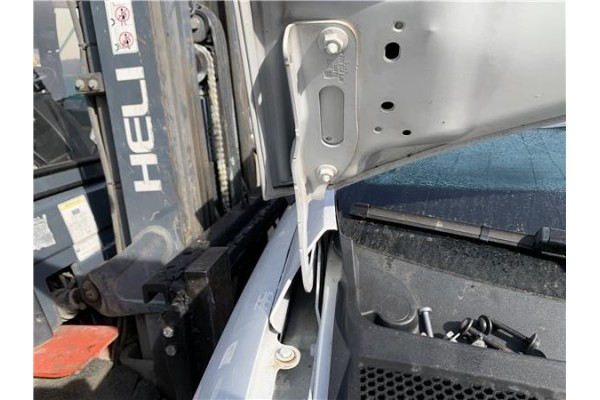 Recambio de bisagra capo derecha para seat ibiza (kj1) 1.0 fr referencia OEM IAM 6F0823302A  