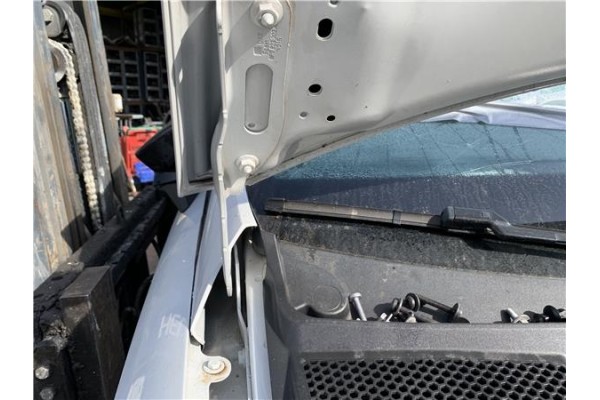 Recambio de bisagra capo derecha para seat ibiza (kj1) 1.0 fr referencia OEM IAM 6F0823302A  