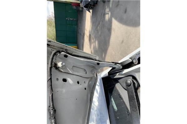 Recambio de bisagra capo izquierda para seat ibiza (kj1) 1.0 fr referencia OEM IAM 6F0823301A  