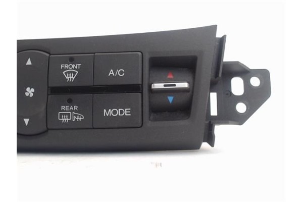 Recambio de mandos climatizador para honda accord viii tourer (cm_) 2.2 i-ctdi referencia OEM IAM 79600TL0G01ZA  