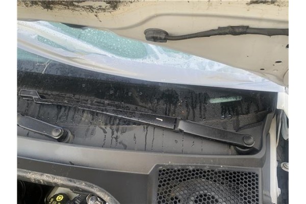 Recambio de brazo limpiaparabrisas delantero izquierdo para seat ibiza (kj1) 1.0 fr referencia OEM IAM 6F1955409  