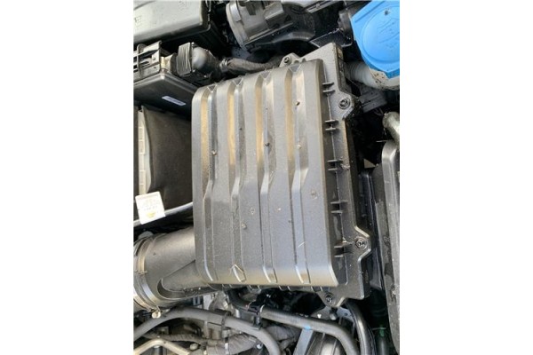 Recambio de carcasa filtro aire para seat ibiza (kj1) 1.0 fr referencia OEM IAM 5Q0129607BD  