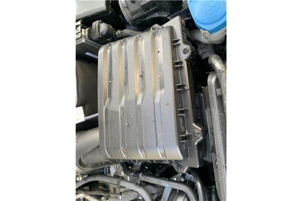 Recambio de carcasa filtro aire para seat ibiza (kj1) 1.0 fr referencia OEM IAM 5Q0129607BD  