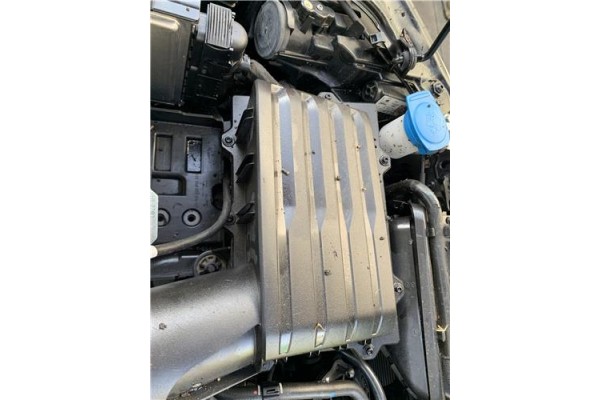 Recambio de carcasa filtro aire para seat ibiza (kj1) 1.0 fr referencia OEM IAM 5Q0129607BD  