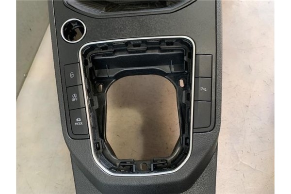 Recambio de consola para seat ibiza (kj1) 1.0 fr referencia OEM IAM 6F1863243C 6F0864207 