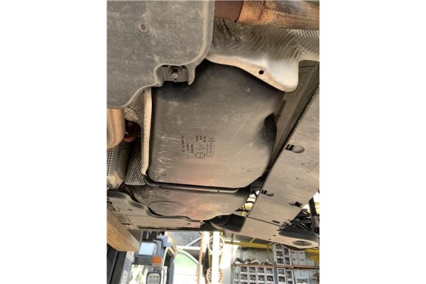 Recambio de deposito combustible para seat ibiza (kj1) 1.0 fr referencia OEM IAM 2Q020101 2Q0442 