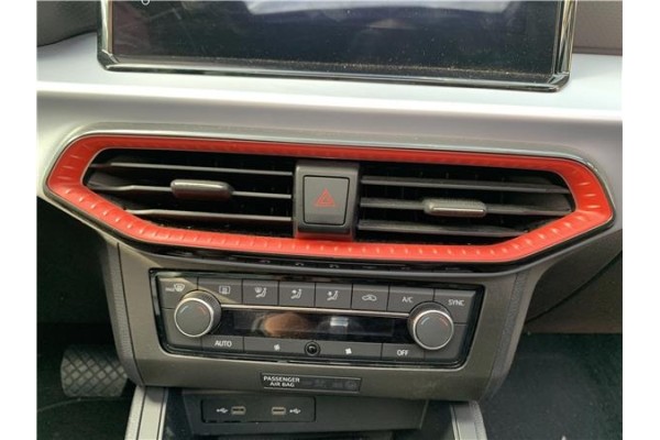 Recambio de interruptor luces emergencia para seat ibiza (kj1) 1.0 fr referencia OEM IAM 6F0953235  