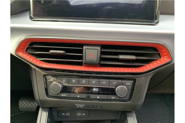 Recambio de interruptor luces emergencia para seat ibiza (kj1) 1.0 fr referencia OEM IAM 6F0953235  