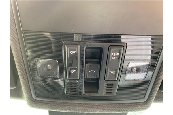 Recambio de luz delantero central techo para seat ibiza (kj1) 1.0 fr referencia OEM IAM 2GA947105AF  