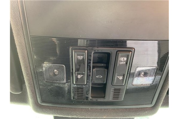 Recambio de luz delantero central techo para seat ibiza (kj1) 1.0 fr referencia OEM IAM 2GA947105AF  