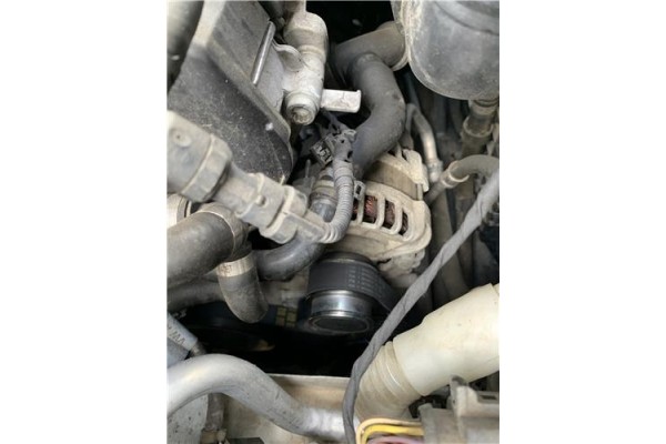 Recambio de alternador para volkswagen polo v (6c1) 1.4 advance bmt referencia OEM IAM 04B903023D  