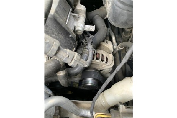 Recambio de alternador para volkswagen polo v (6c1) 1.4 advance bmt referencia OEM IAM 04B903023D  