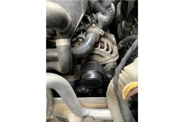 Recambio de alternador para volkswagen polo v (6c1) 1.4 advance bmt referencia OEM IAM 04B903023D  