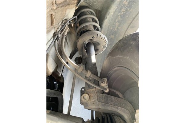 Recambio de amortiguador delantero derecho para volkswagen polo v (6c1) 1.4 advance bmt referencia OEM IAM 6C0413031AJ 6C0413031