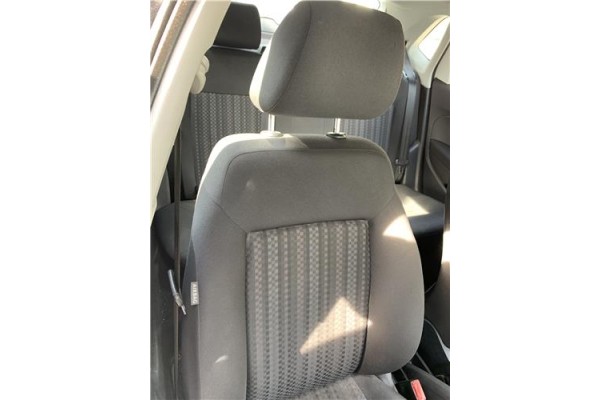 Recambio de asiento delantero derecho para volkswagen polo v (6c1) 1.4 advance bmt referencia OEM IAM 6Q4881106DC  