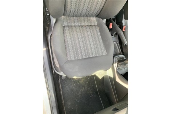 Recambio de asiento delantero derecho para volkswagen polo v (6c1) 1.4 advance bmt referencia OEM IAM 6Q4881106DC  