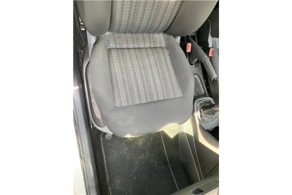 Recambio de asiento delantero derecho para volkswagen polo v (6c1) 1.4 advance bmt referencia OEM IAM 6Q4881106DC  