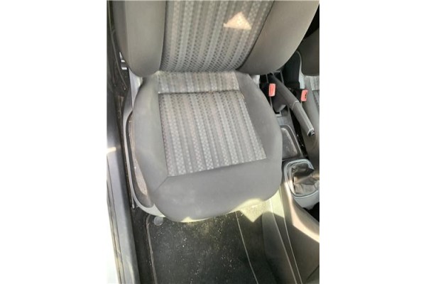 Recambio de asiento delantero derecho para volkswagen polo v (6c1) 1.4 advance bmt referencia OEM IAM 6Q4881106DC  